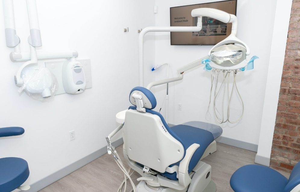 Dental treatment room