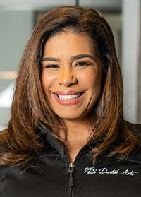 Dental hygienist Ana
